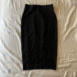Aritzia Midi Skirt - black, XXS